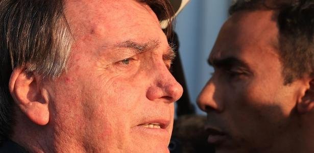  Ministro pede que TSE marque julgamento de Bolsonaro
