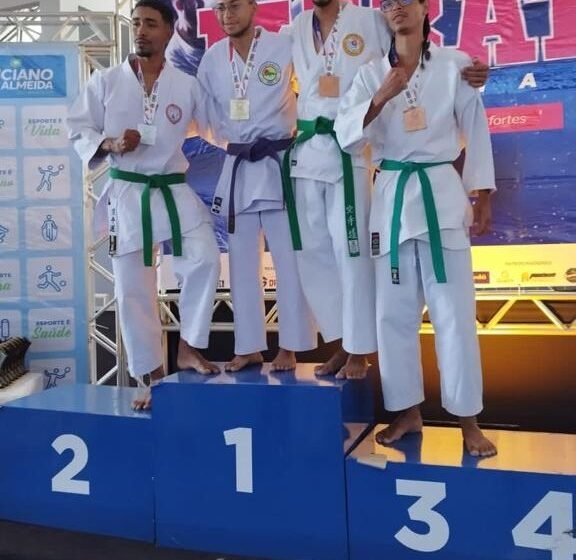  ASKATEF conquista medalhas e se classifica para campeonato nacional de karatê