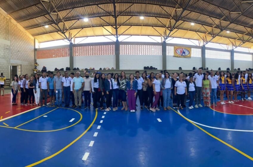 Medeiros Neto: Escola MCPM Iêda Alves realiza Jogos Interclasses 2023
