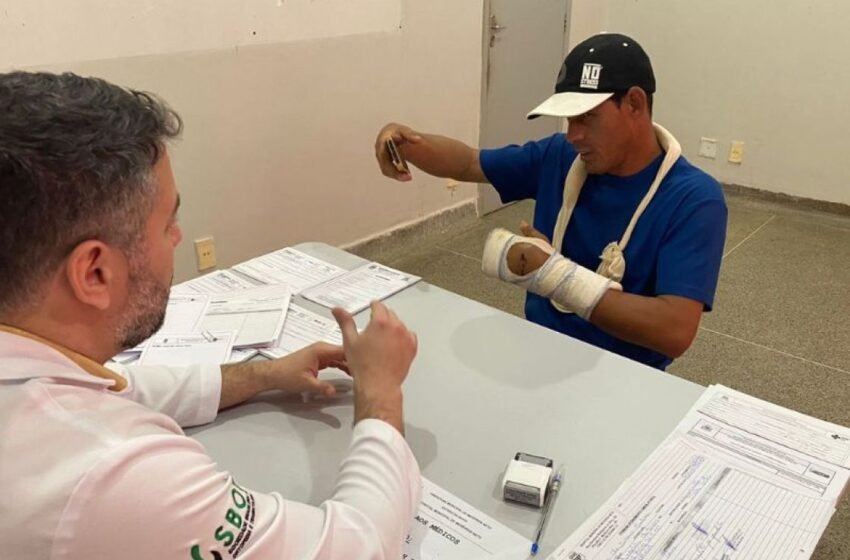  Prefeitura de Medeiros Neto realiza mais de 1.200 atendimentos com ortopedista no Hospital Municipal