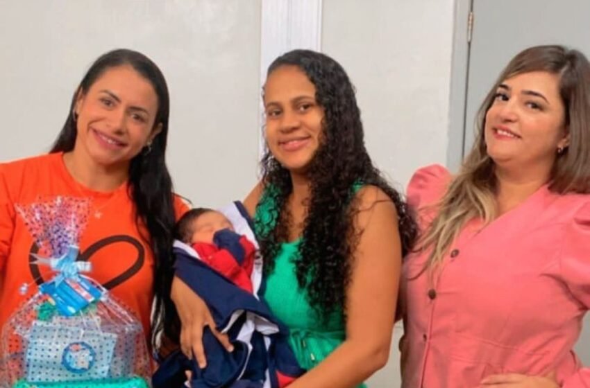  Prefeitura de Medeiros Neto realiza conscientização sobre o teste da linguinha, amamentação e imunização de recém-nascidos