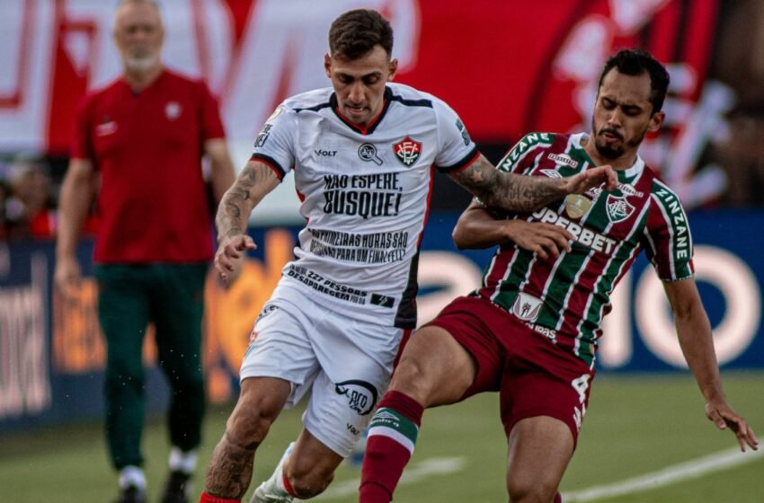  Com gol no final, Vitória bate o Fluminense e segue fora da zona de rebaixamento