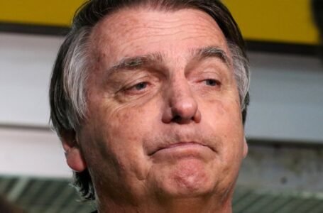 Bolsonaro deve ser indiciado pela PF no inquérito de atos golpistas