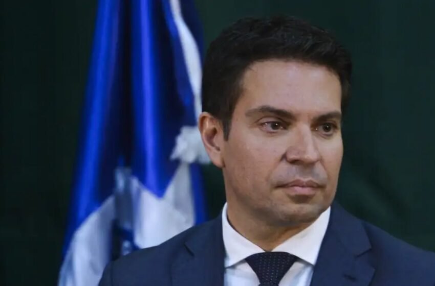  Ramagem propôs tirar autonomia de delegados para controlar inquéritos especiais, diz PF