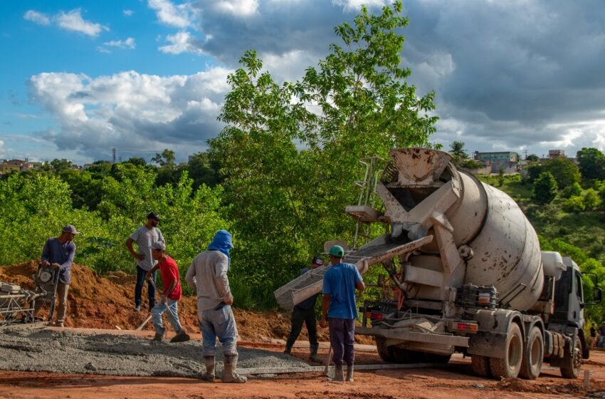  Obras em Teixeira de Freitas avançam; confira