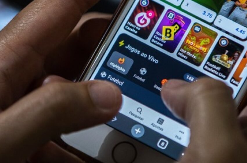  Cerca de 15% dos brasileiros vai usar parte do 13º salário em bets