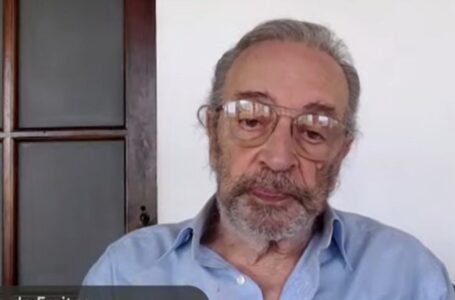 “Veículo de dominação da opinião pública”, diz Janio de Freitas sobre mídia brasileira