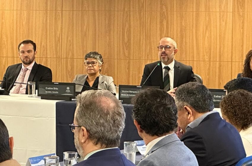  CGU apresenta plano para adoção de ações anticorrupção até 2027