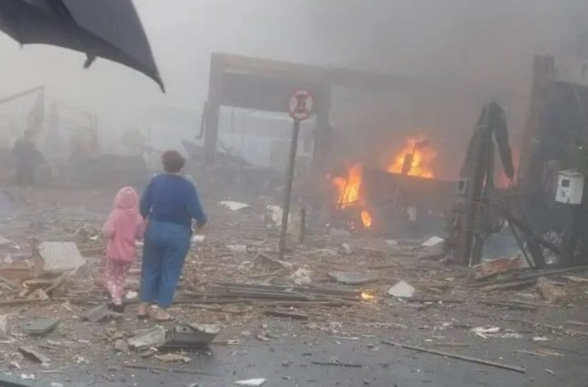  Avião cai no centro de Gramado na manhã deste domingo (22)