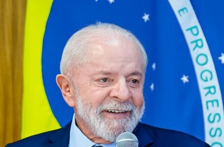 Lula deve publicar decreto presidencial nos próximos dias para atualizar salário mínimo