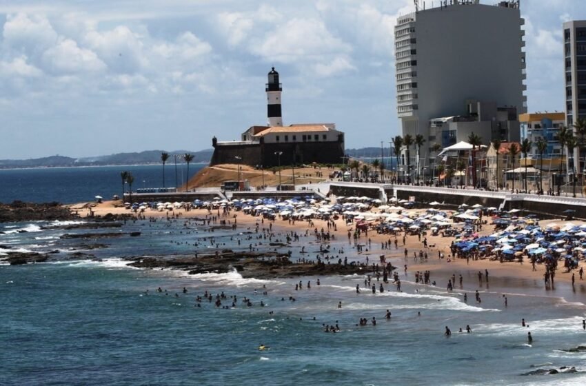  Confira previsão do tempo no primeiro fim de semana de Salvador