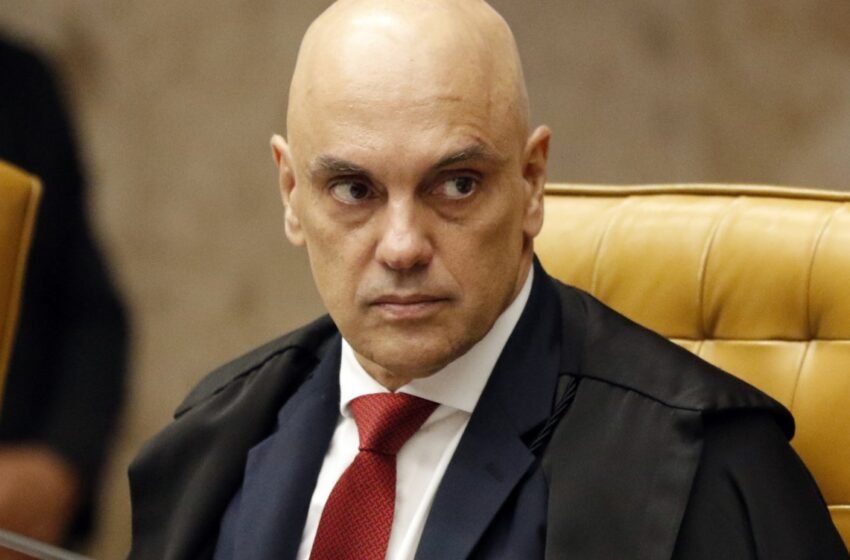  Moraes reforça que redes sociais só operarão no Brasil se respeitarem as leis