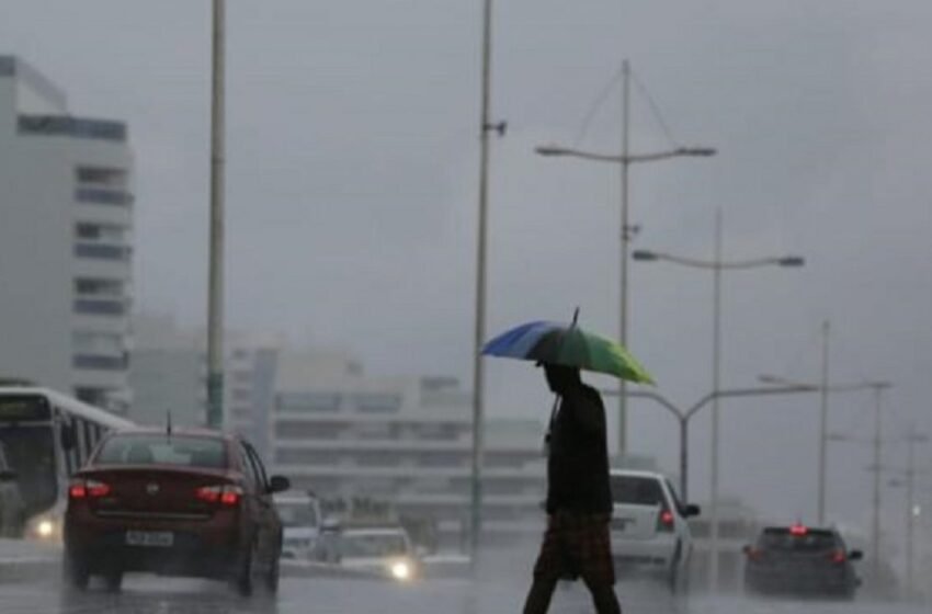  Salvador registra chuva intensa com acumulados acima da média de janeiro em 48 horas