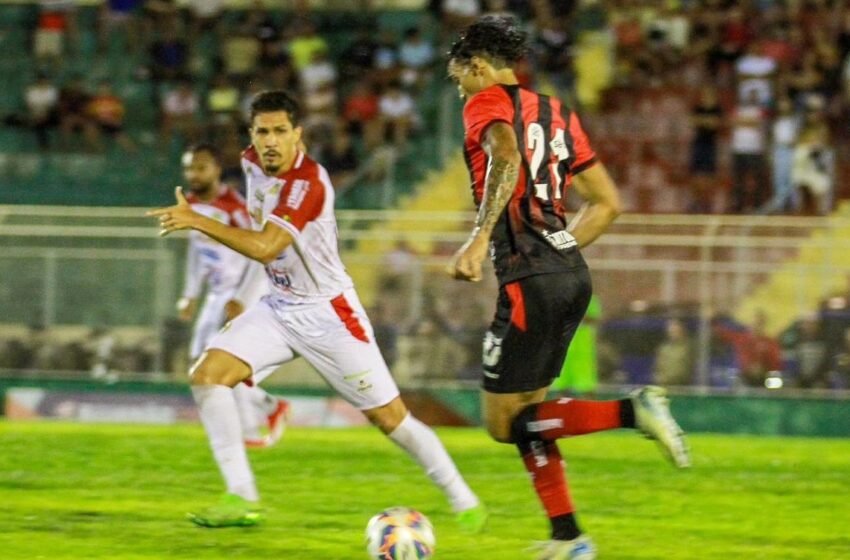  Vitória goleia a Juazeirense e vence a primeira no Campeonato Baiano 2025