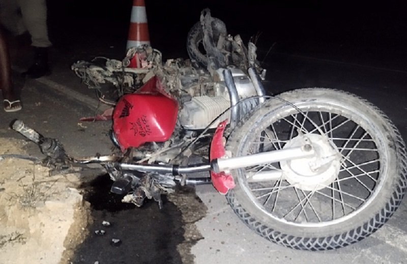  Tragédia na BA-290: Motociclista vítima de acidente, e médica suspeita se apresenta à polícia