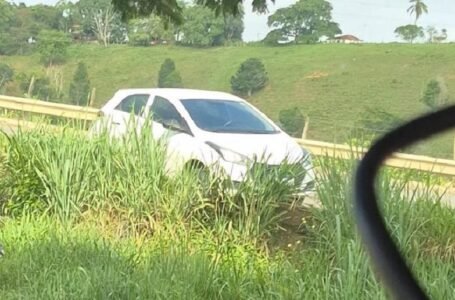 Bandido que trocou tiros com a polícia durante roubo de carro em Itamaraju é morto em ação no Várzea Alegre